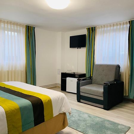 Casa Lazar Bed and Breakfast Topliţa Eksteriør billede