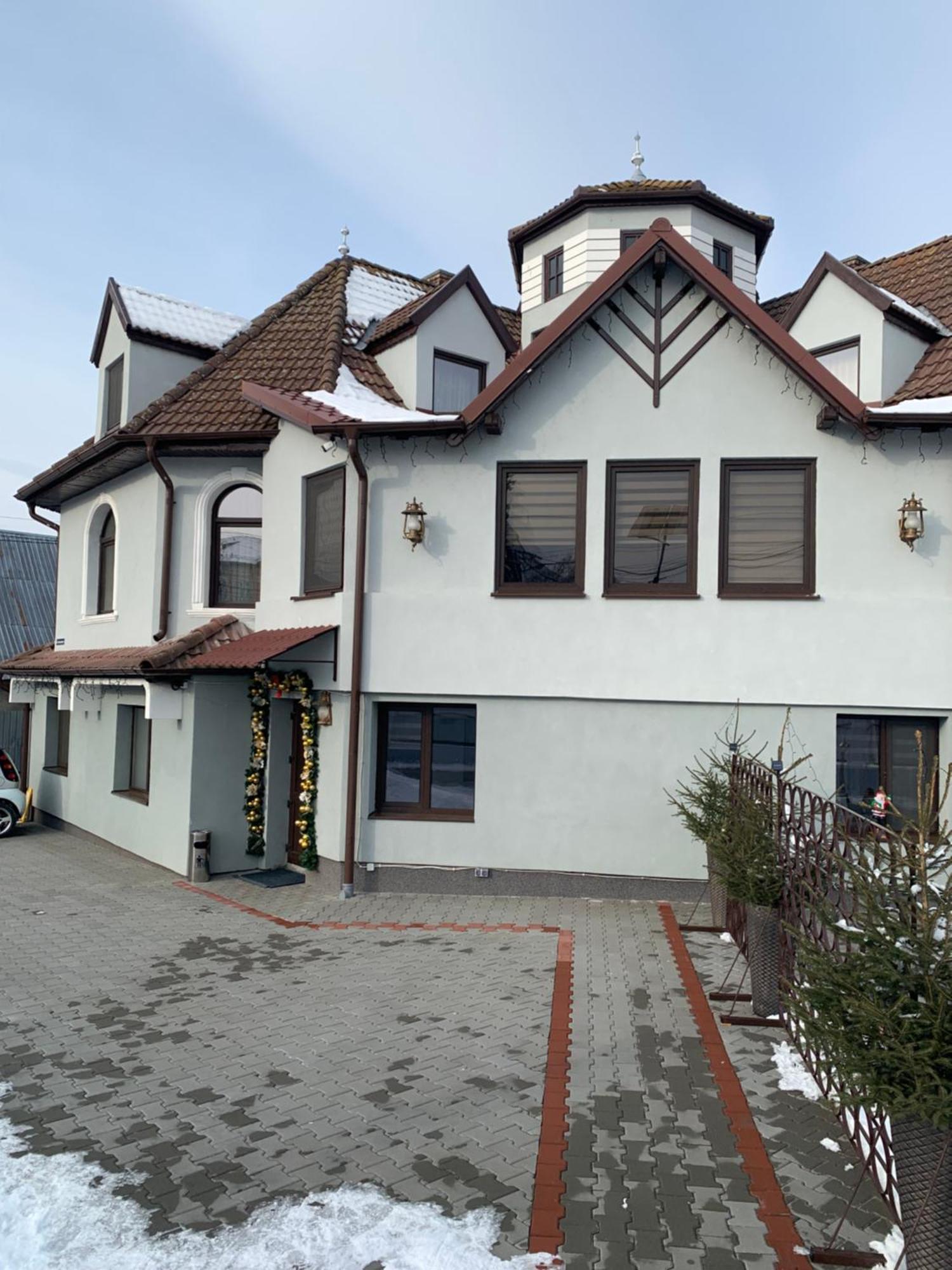 Casa Lazar Bed and Breakfast Topliţa Eksteriør billede